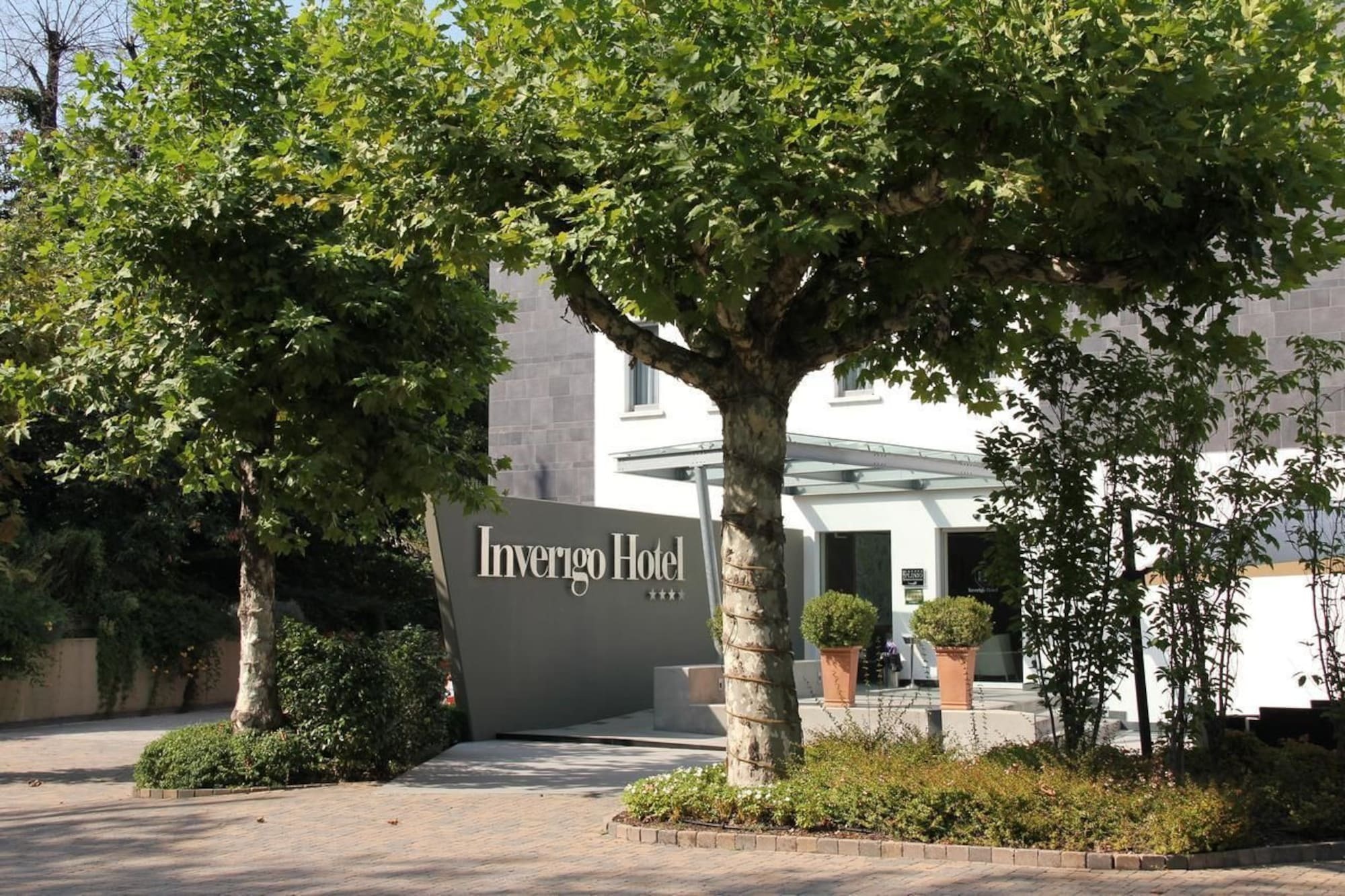 Inverigo Hotel Exterior foto