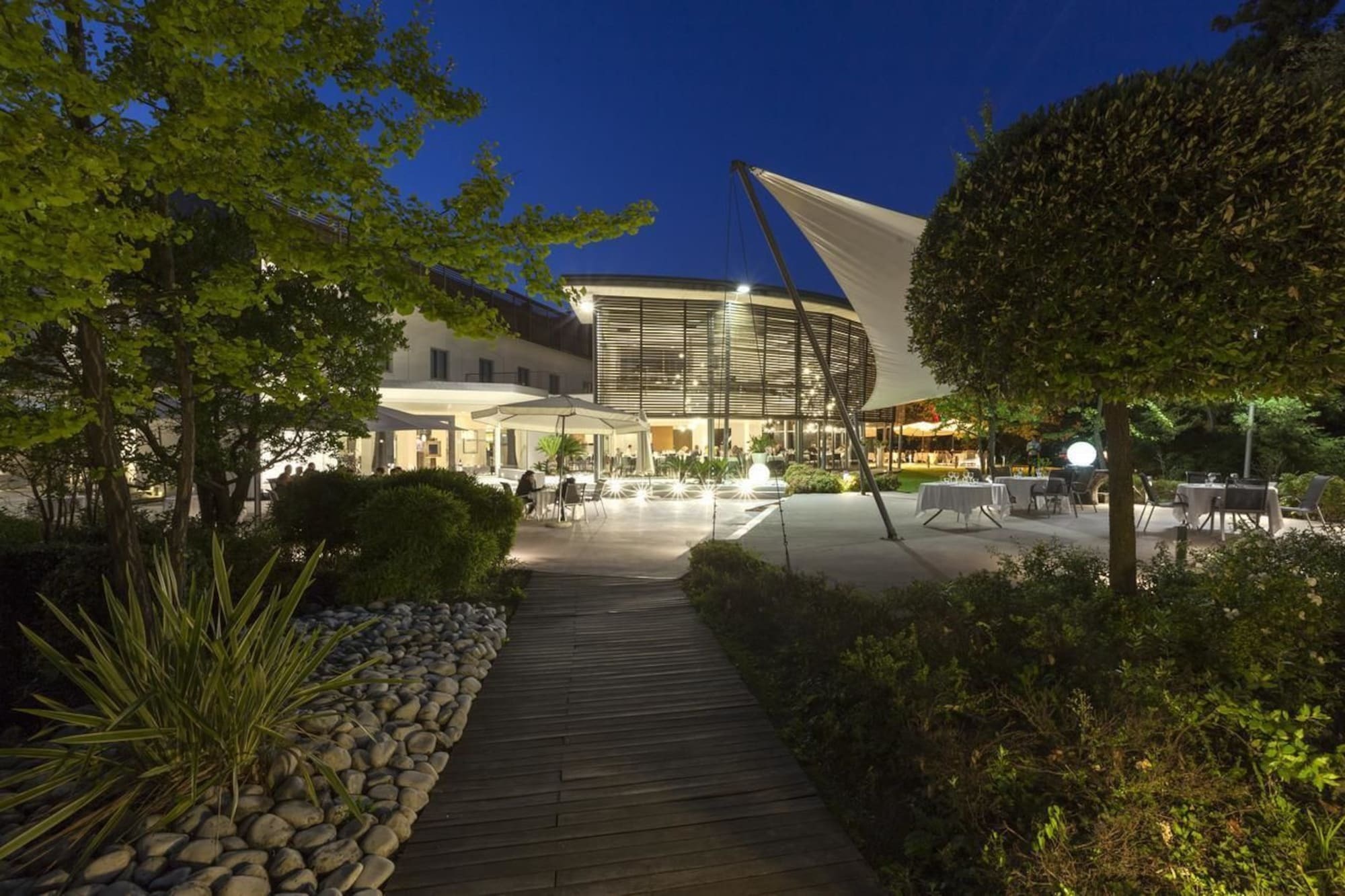 Inverigo Hotel Exterior foto