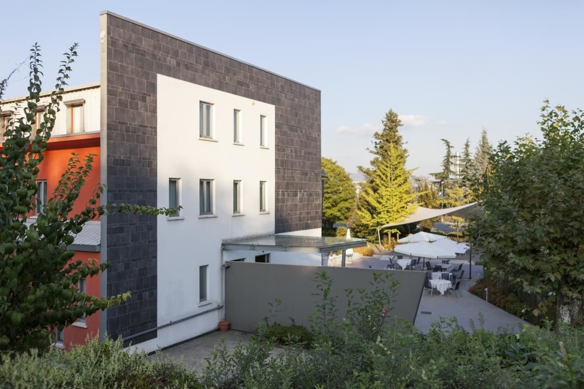 Inverigo Hotel Exterior foto